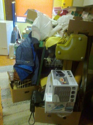 "Every corner of our house is filled with clutter. Even our two garages. We have named them Junk room number one, Junk room number two and so forth. – This is a picture of one of our Junk rooms; our son’s old room." (Female, retired, SKS)